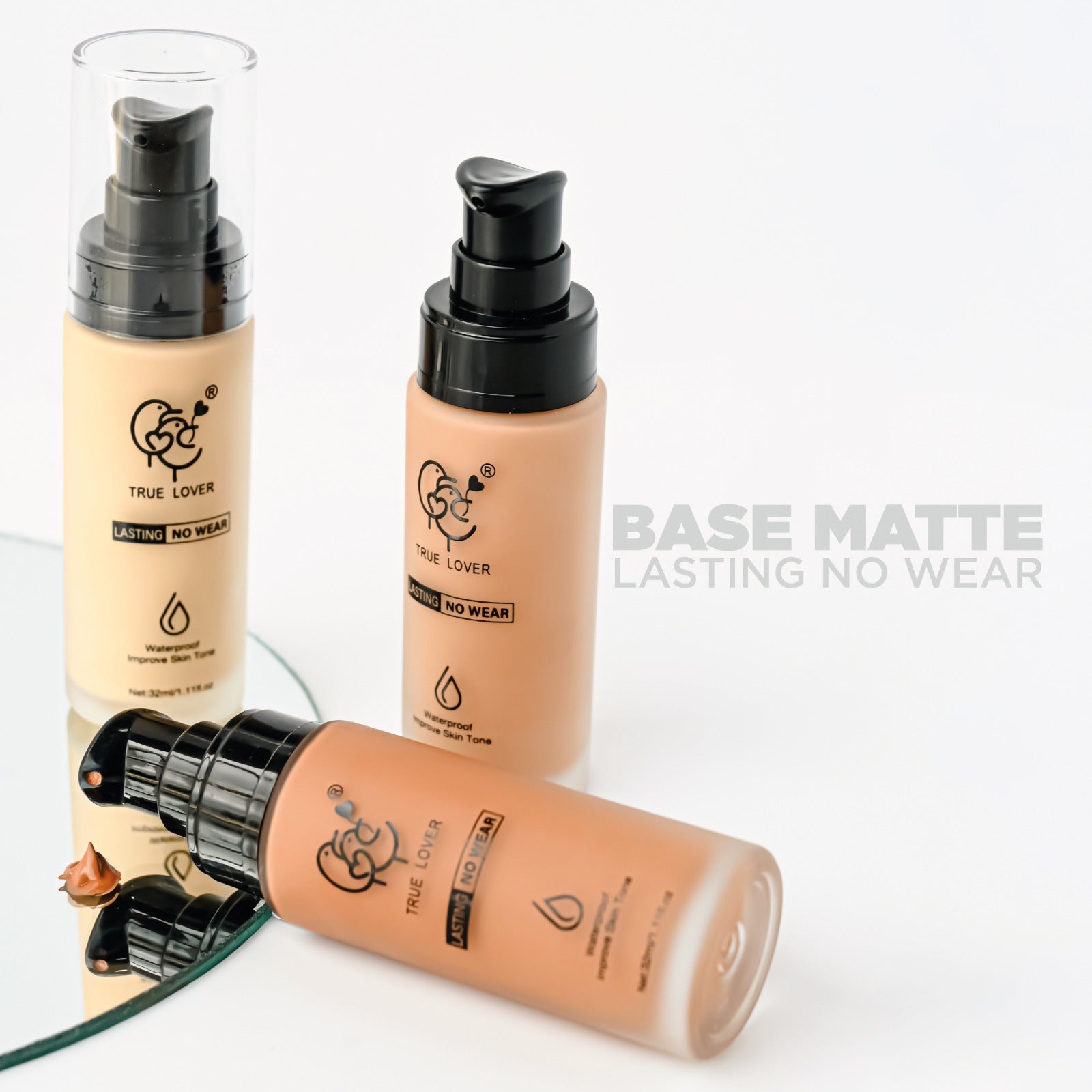 BASE LÍQUIDA MATE CON ÁCIDO HIALURÓNICO - Base